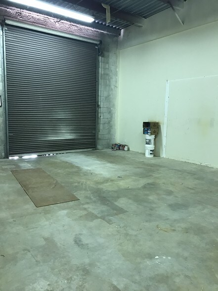 More Photos Of 3300 S Congress Ave, Boynton Beach Showroom For Lease