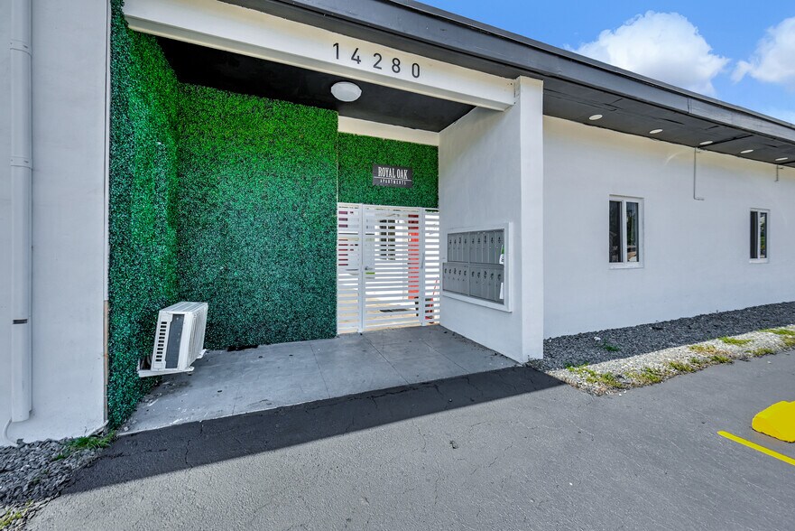 More Photos Of 14280 NE 6th Ave, North Miami Apartments For Sale