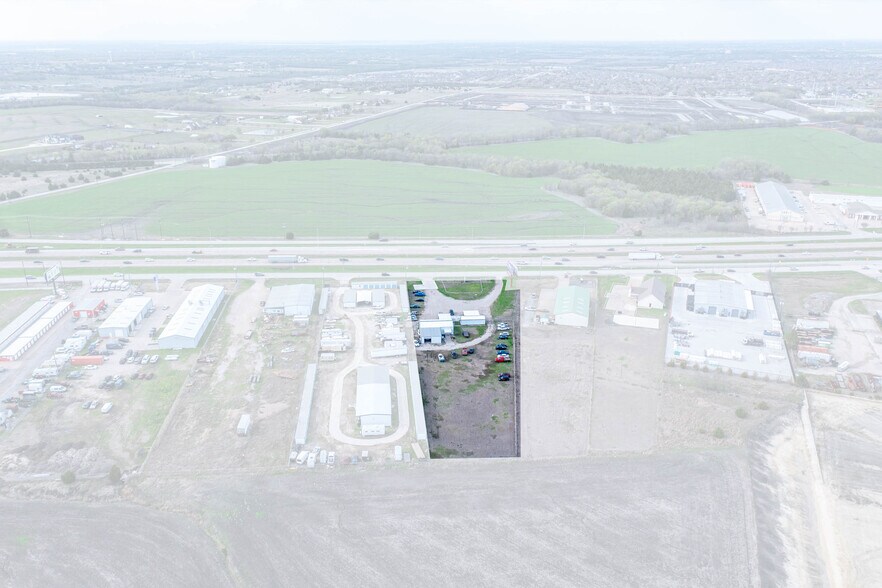 More Photos Of 4646 E Interstate 30, Rockwall Light Distribution For Sale