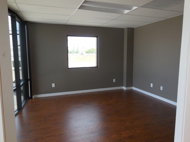 More Photos Of 12106 Front St, Norwalk Medical For Sale