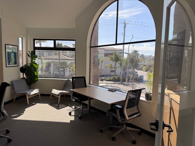 More Photos Of 1260 41st Ave, Capitola Office For Sale