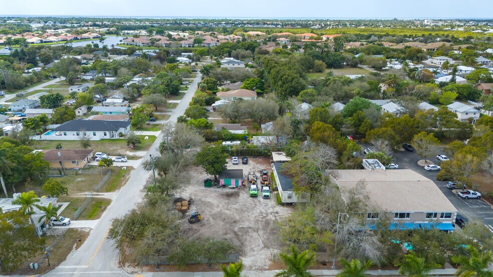 More Photos Of 2705 Barrett ave, Naples Land For Sale