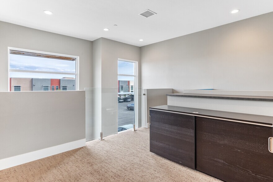 More Photos Of 7336 W Post Rd, Las Vegas Loft Creative Space For Lease