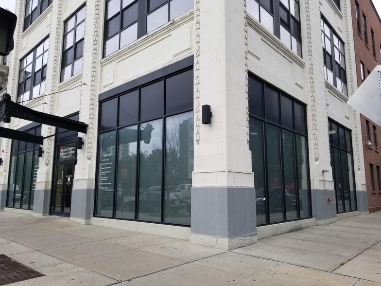 More Photos Of 1002-1008 Broad St, Newark Apartments For Lease
