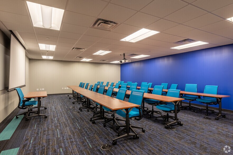 More Photos Of 1130 Route 22 E, Bridgewater Office For Sale