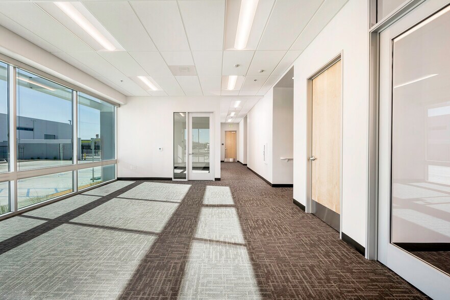 More Photos Of 1601 San Francisco Ave, Long Beach Unknown For Lease