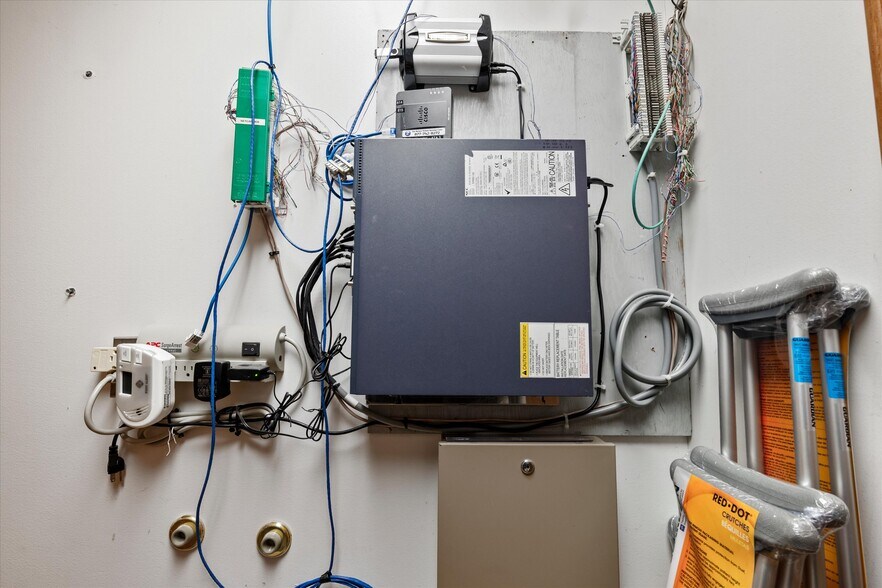 More Photos Of 18 Sportsman Dr, Clarion Medical For Lease