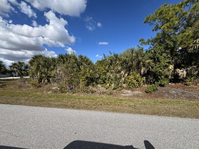 More Photos Of ,  Unknown For Sale