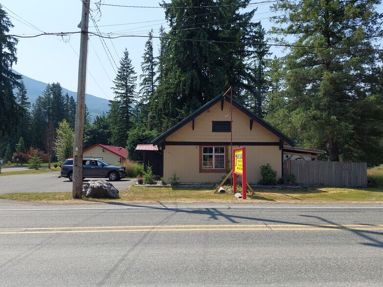 More Photos Of 7471 Mt Baker Hwy, Maple Falls Restaurant For Sale