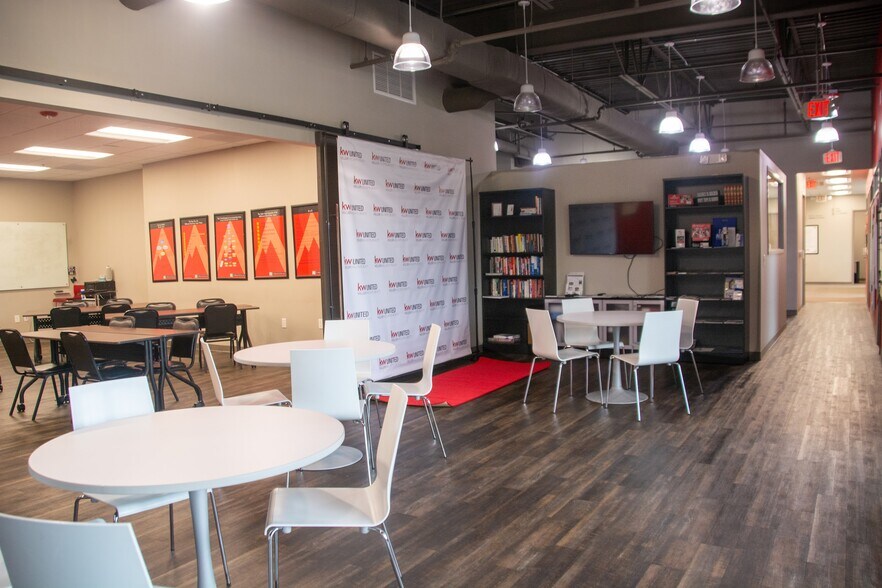 More Photos Of , Chapel Hill Office For Sale