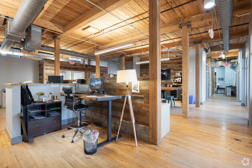 More Photos Of 504 Rhett St, Greenville Office For Lease