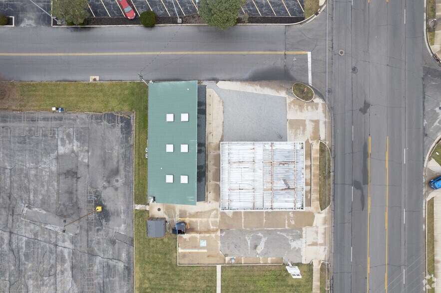 806 W Market St, Tiffin, OH 44883 Convenience Store For Sale