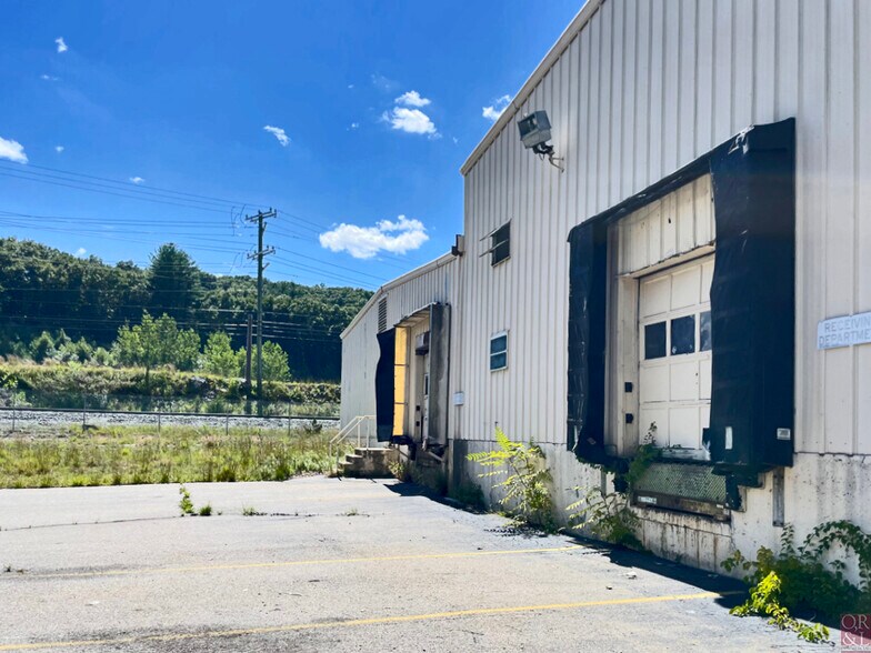 More Photos Of 730 Windham Rd, Windham Manufacturing For Sale