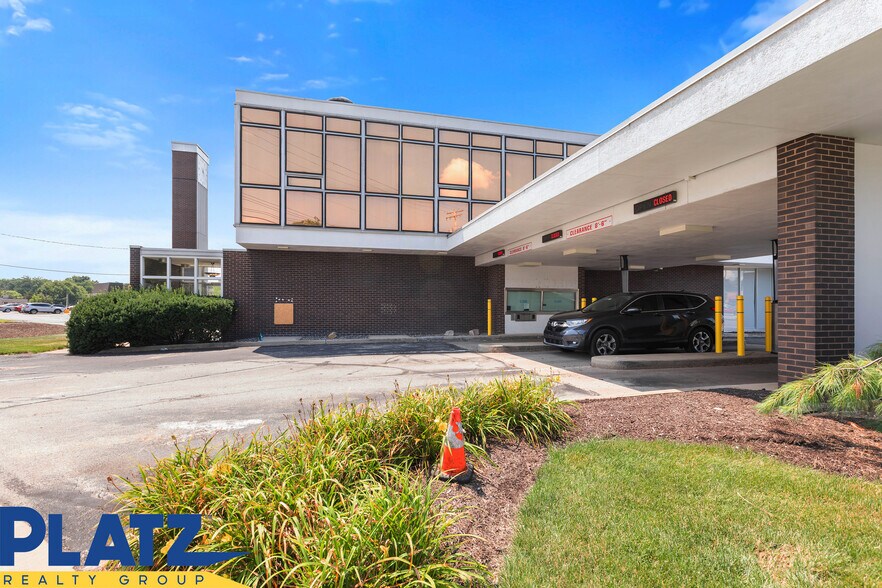 More Photos Of 4005 Hillman St, Youngstown Bank For Sale