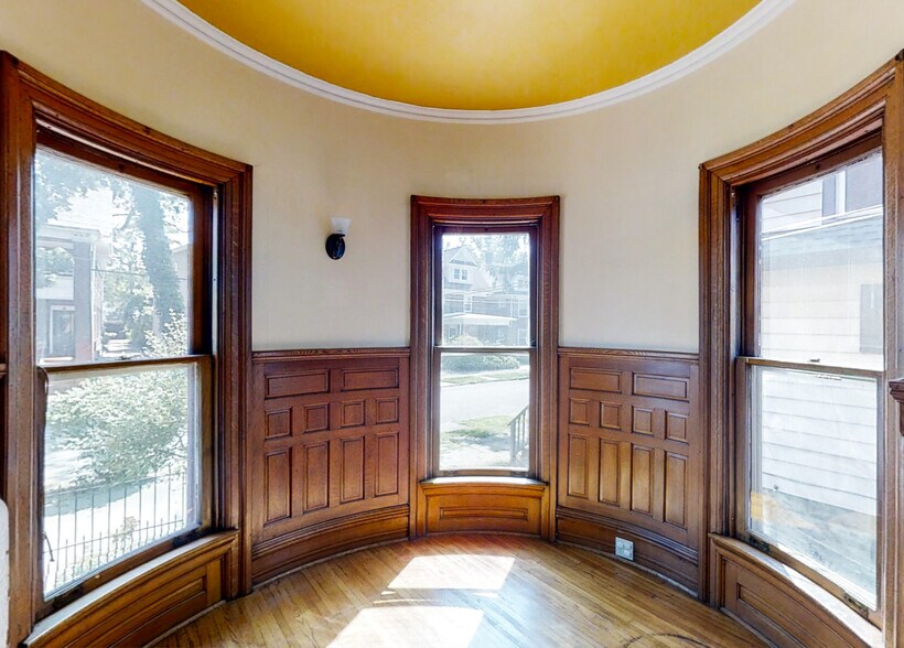 More Photos Of 342-344 W 9th St, Erie Apartments For Sale