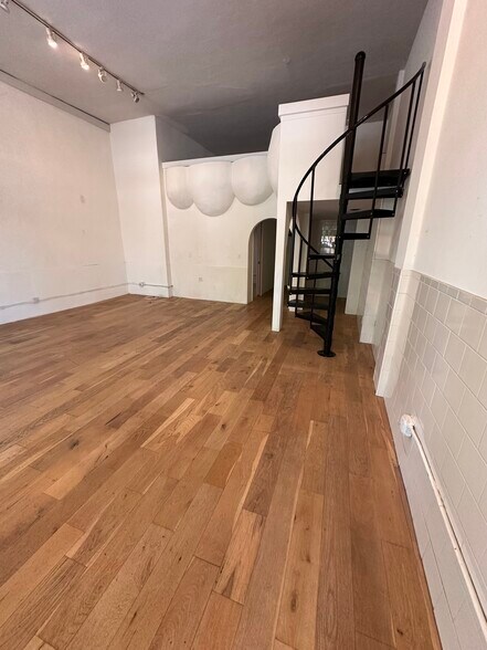 More Photos Of 1551 Echo Park Ave, Los Angeles Apartments For Lease