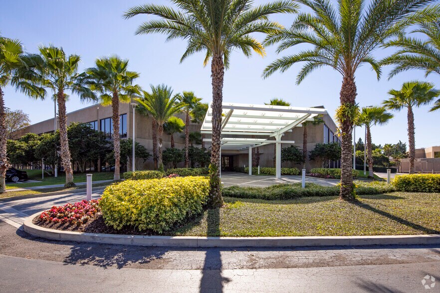 More Photos Of 3407 W Dr Martin Luther King Jr Blvd, Tampa Office For Lease