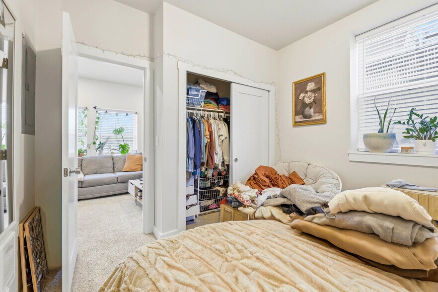 More Photos Of 329 S 3rd Ave, Walla Walla Apartments For Sale