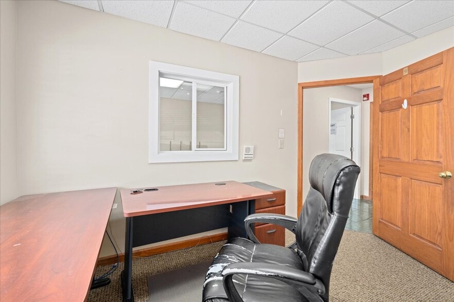 More Photos Of 303 E Main St, Pickens General Retail For Sale