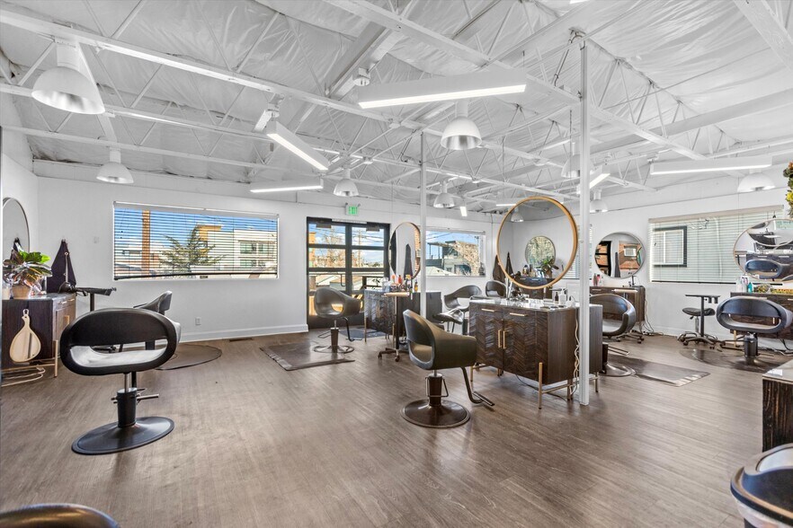 More Photos Of 123 Mt Rose St, Reno General Retail For Sale