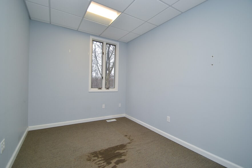 More Photos Of 159 Us Highway 46, Rockaway Office For Lease