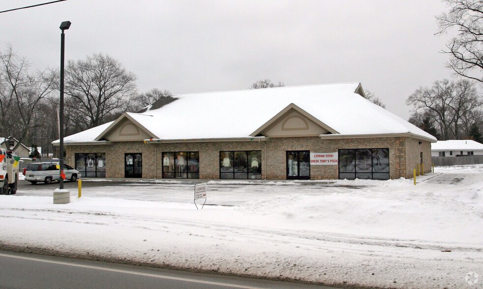 More Photos Of 1384 Holton Rd, Muskegon Office For Lease
