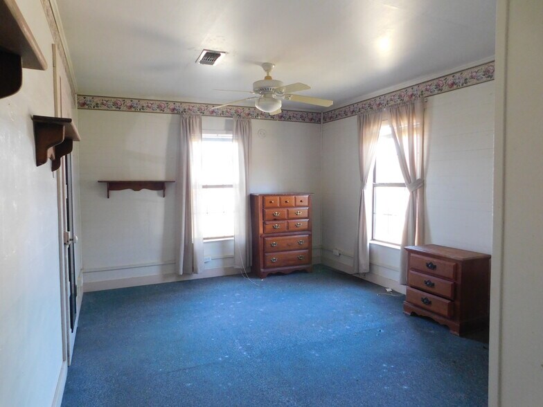 More Photos Of 7041 Kiln Delisle Rd, Pass Christian Daycare Center For Sale