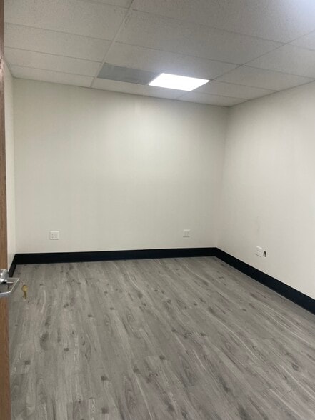 More Photos Of 13525 Alma Ave, Gardena Manufacturing For Lease