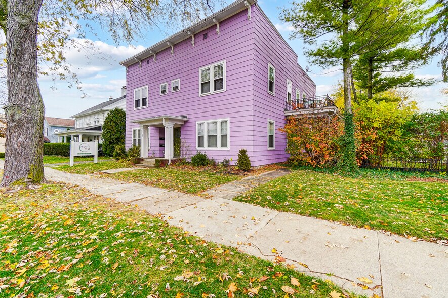More Photos Of 140 W Front St, Perrysburg Office For Sale