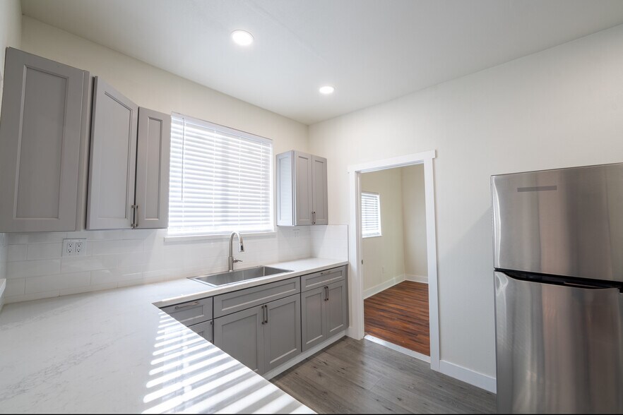 More Photos Of 519 N Monroe St, Stockton Apartments For Sale