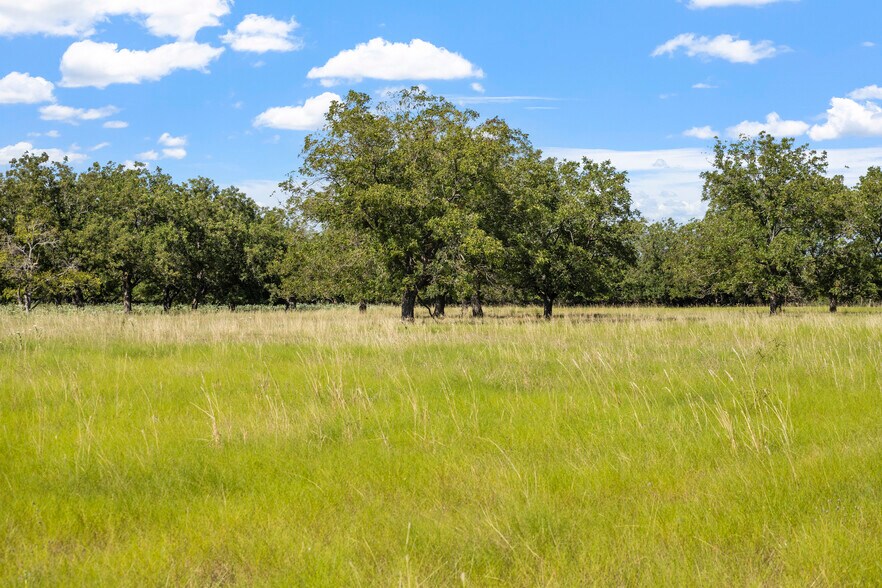 More Photos Of 711 Main Street, Johnson City Land For Sale