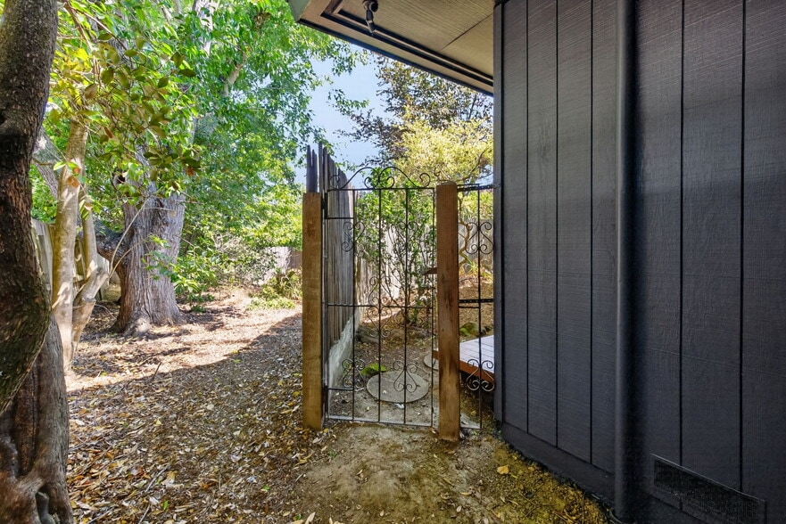 More Photos Of 7 Page St, Cotati Medical For Sale