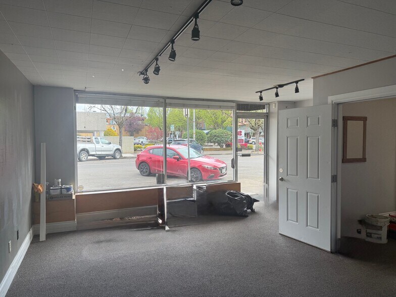 More Photos Of 300-310 SW 2nd St, Corvallis Apartments For Lease