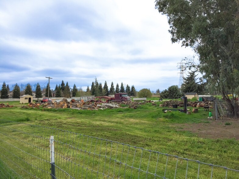 More Photos Of 8016 Stevenson Ave, Sacramento Land For Sale