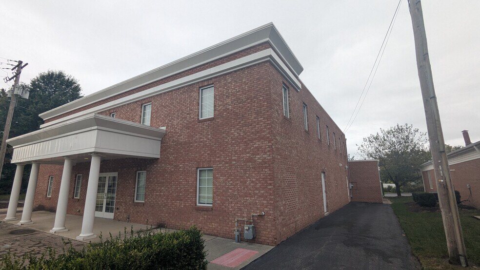 More Photos Of 22100 Mastick Rd, Fairview Park Office For Sale