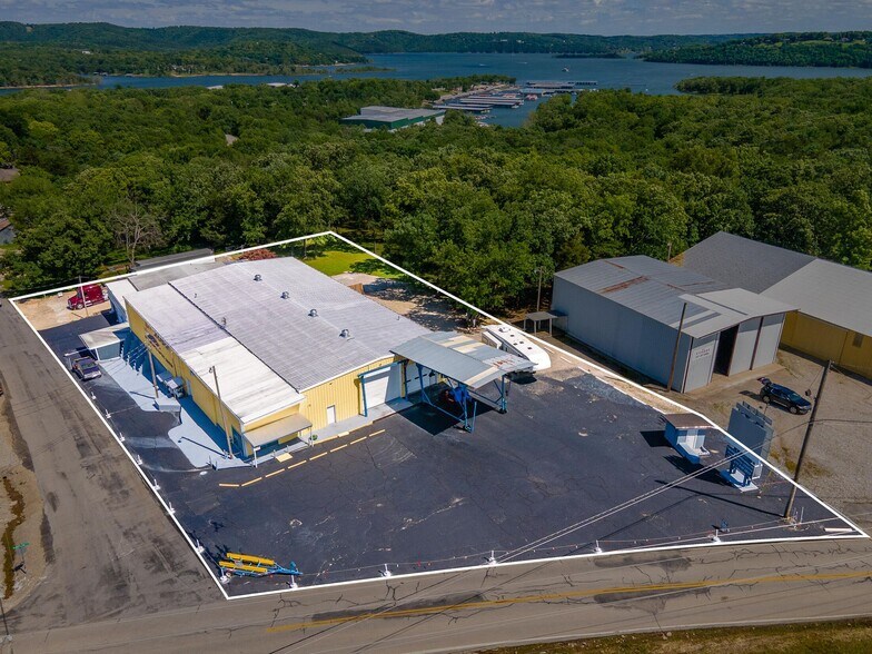 More Photos Of 26 Kimberling Blvd, Kimberling City Manufacturing For Sale