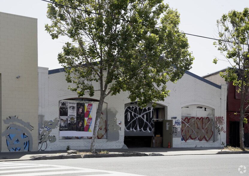 More Photos Of 3120 San Pablo Ave, Emeryville Warehouse For Sale