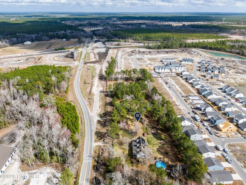 More Photos Of 1098 Hoover Rd, Hampstead Specialty For Sale