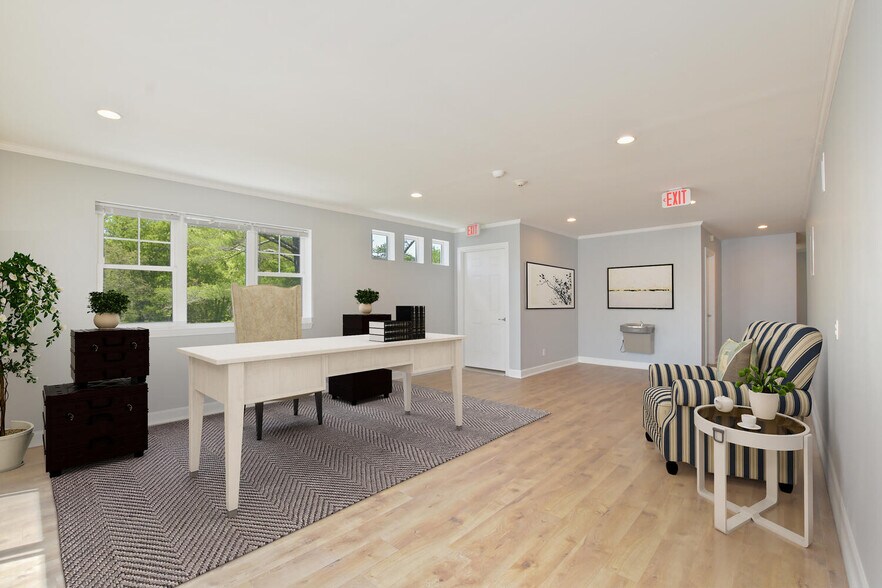 More Photos Of 1086 Long Ridge Rd, Stamford Storefront Retail Office For Lease