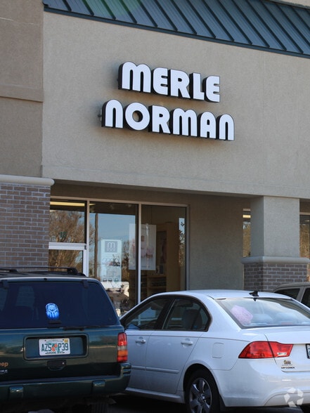 More Photos Of 716 New Berlin Rd, Jacksonville Unknown For Lease