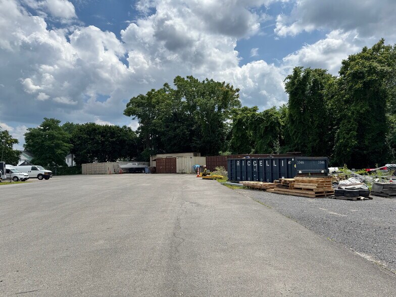 More Photos Of 223 Pulaski St, Syracuse Warehouse For Sale