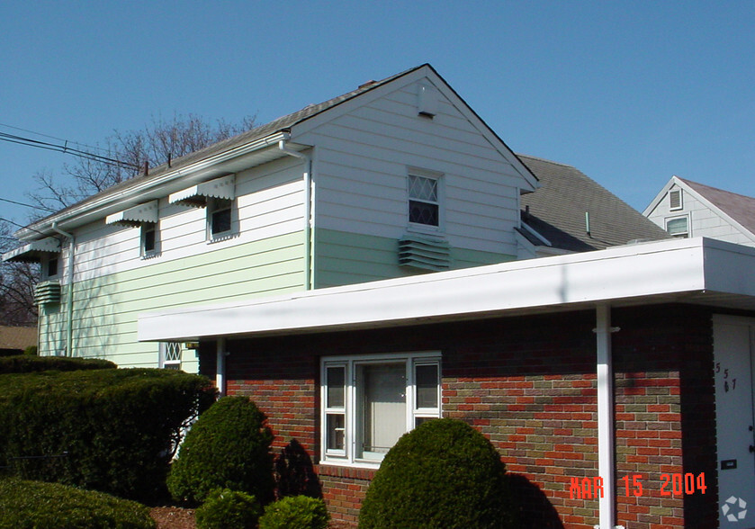 Primary Photo Of 145 Baldwin Ave, Hasbrouck Heights Office Residential For Sale