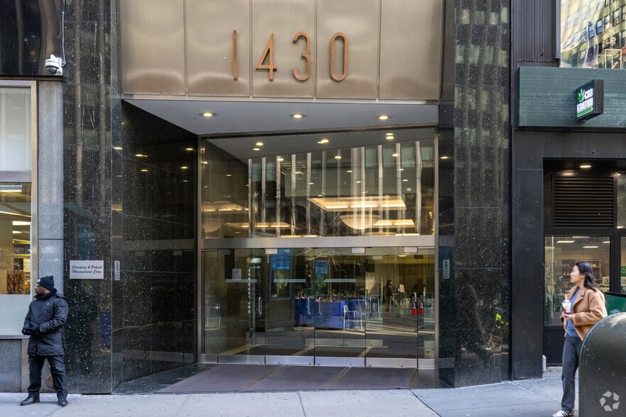 More Photos Of 1430 Broadway, New York Office For Lease
