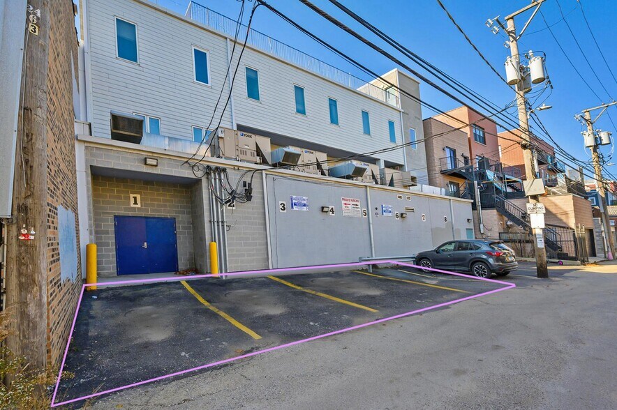 More Photos Of 1617-1619 N Clybourn Ave, Chicago Storefront Retail Office For Lease