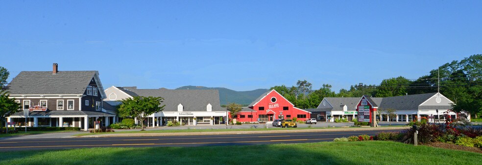 More Photos Of 1976 White Mountain Hwy, North Conway Storefront Retail Office For Lease