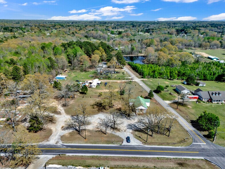 More Photos Of 4826 Co 217 rd, Hillsboro Specialty For Sale