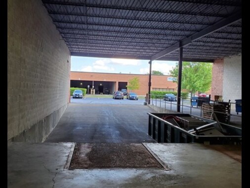 More Photos Of 1201 E Wiley Rd, Schaumburg Warehouse For Lease