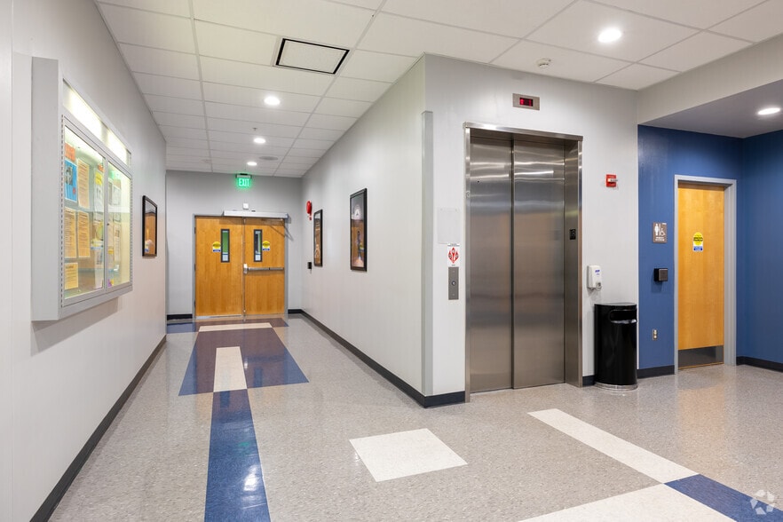 More Photos Of 505 Odyssey Way, Merritt Island Office For Lease