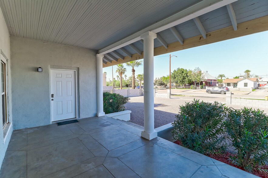 More Photos Of 2021 W Washington St, Phoenix Multifamily For Sale