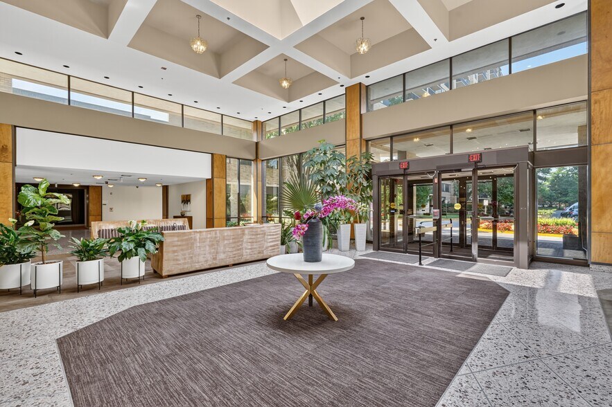 More Photos Of 3713 S George Mason Dr, Falls Church Apartments For Sale